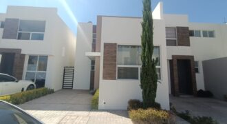 083 CASA EN VENTA EN RONDA RESIDENCIAL, AGUASCALIENTES.