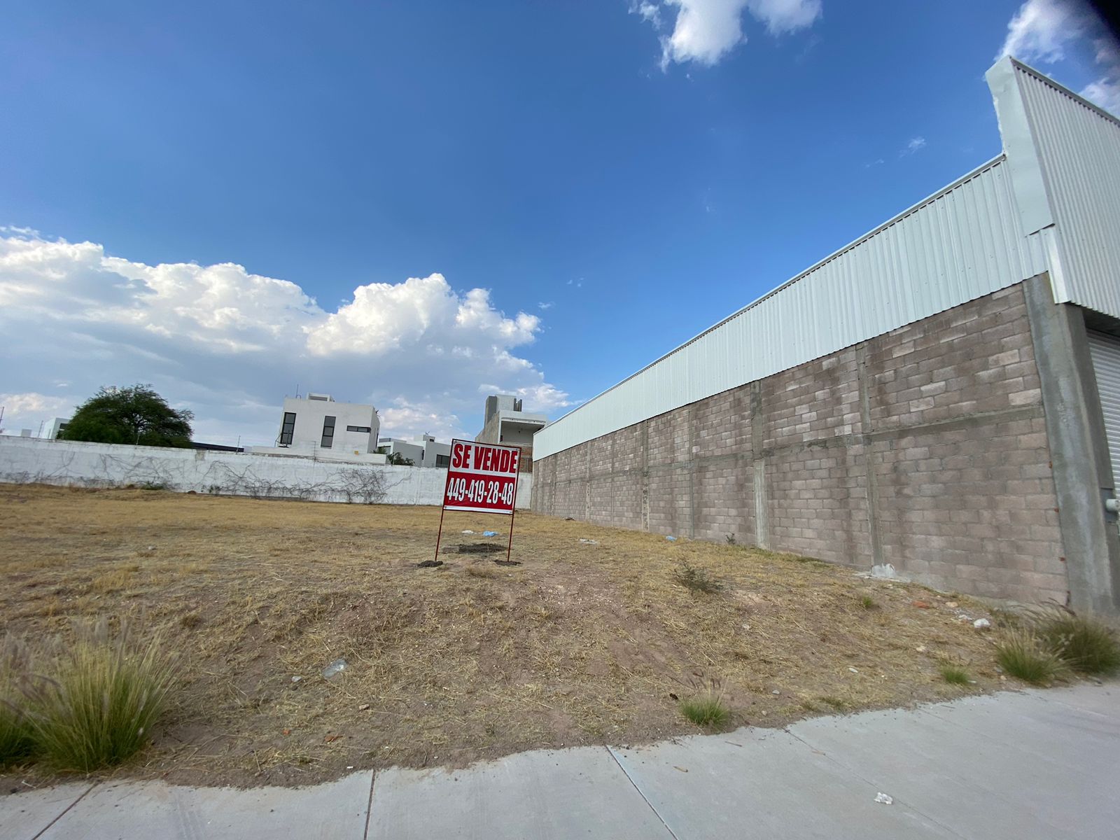 251JCTTRA TERRENO COMERCIAL EN RENTA SOBRE TERCER ANILLO, AL SUR PONIENTE DE AGUASCALIENTES. 251JCTTRA TERRENO COMERCIAL EN RENTA SOBRE TERCER ANILLO, AL SUR PONIENTE DE AGUASCALIENTES.