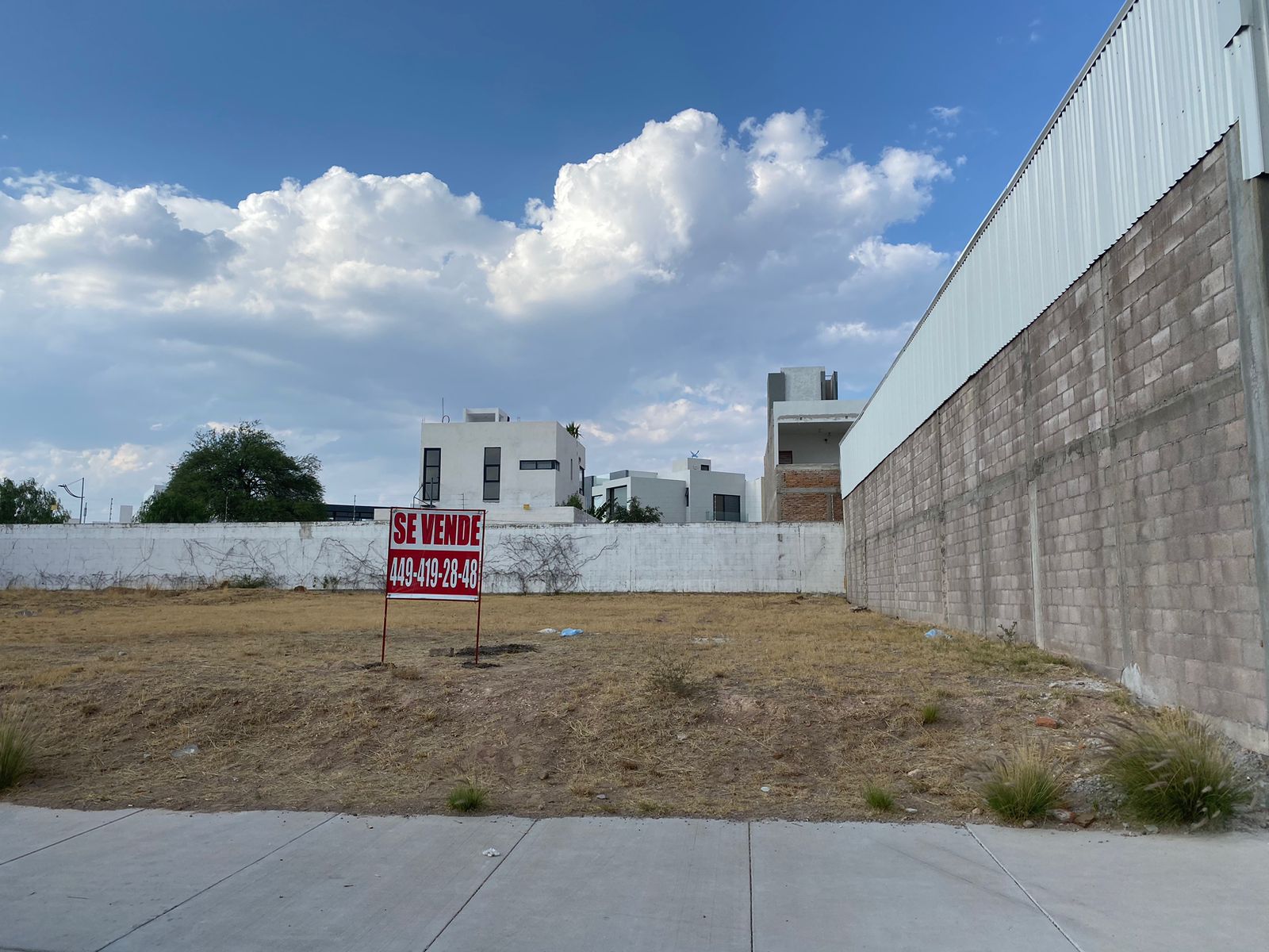251JCTTRA TERRENO COMERCIAL EN RENTA SOBRE TERCER ANILLO, AL SUR PONIENTE DE AGUASCALIENTES. 251JCTTRA TERRENO COMERCIAL EN RENTA SOBRE TERCER ANILLO, AL SUR PONIENTE DE AGUASCALIENTES.