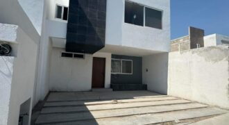 417JCTCVA CASA EN VENTA EN ALCÁZAR, AGUASCALIENTES.