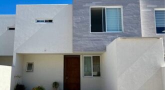 439JCTCVS CASA EN VENTA EN RESERVA SANTA MÓNICA, AL SUR DE AGUASCALIENTES.