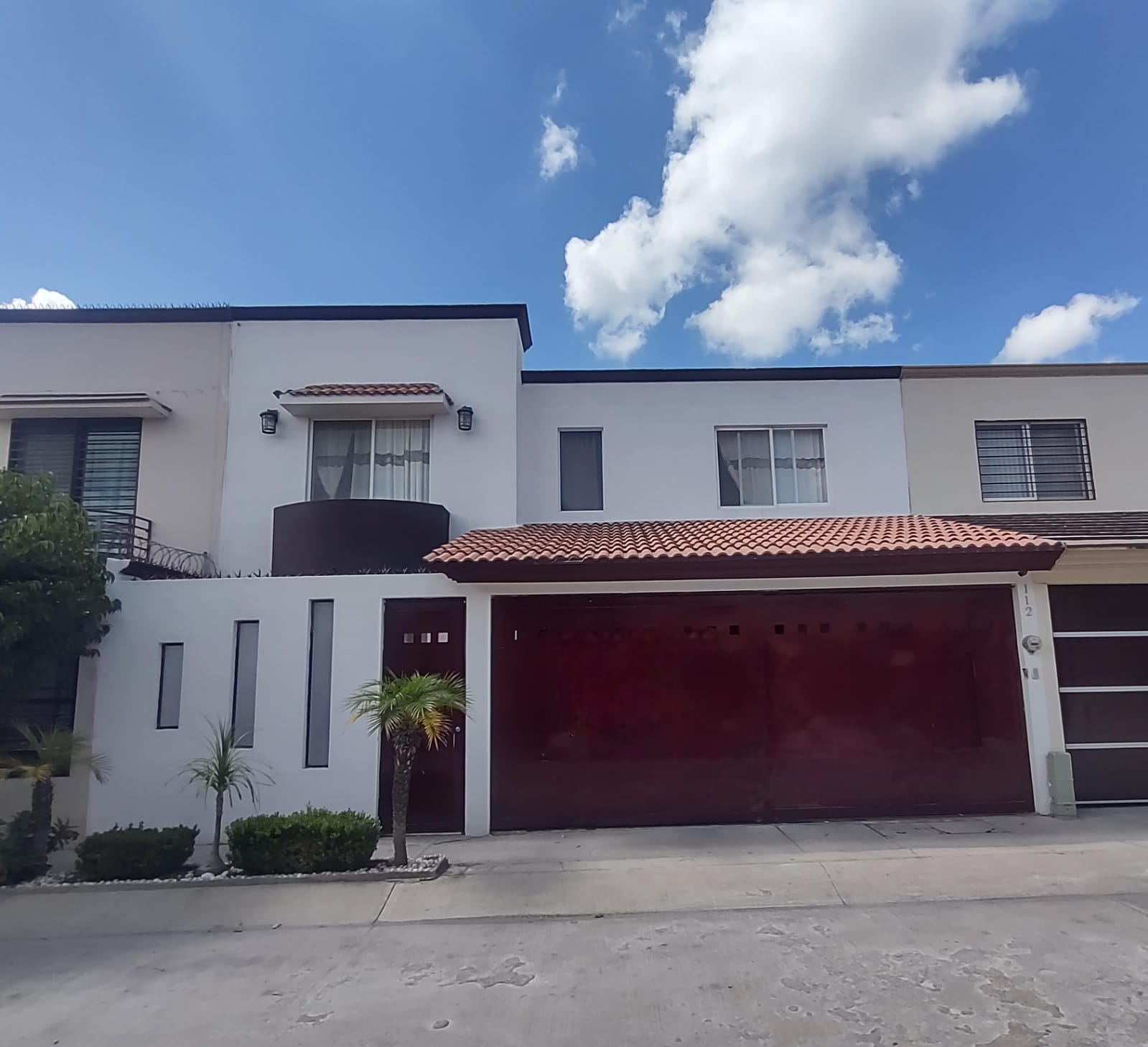 470JCTCVP CASA EN VENTA AL PONIENTE, EN PUESTA DEL SOL, AGUASCALIENTES.