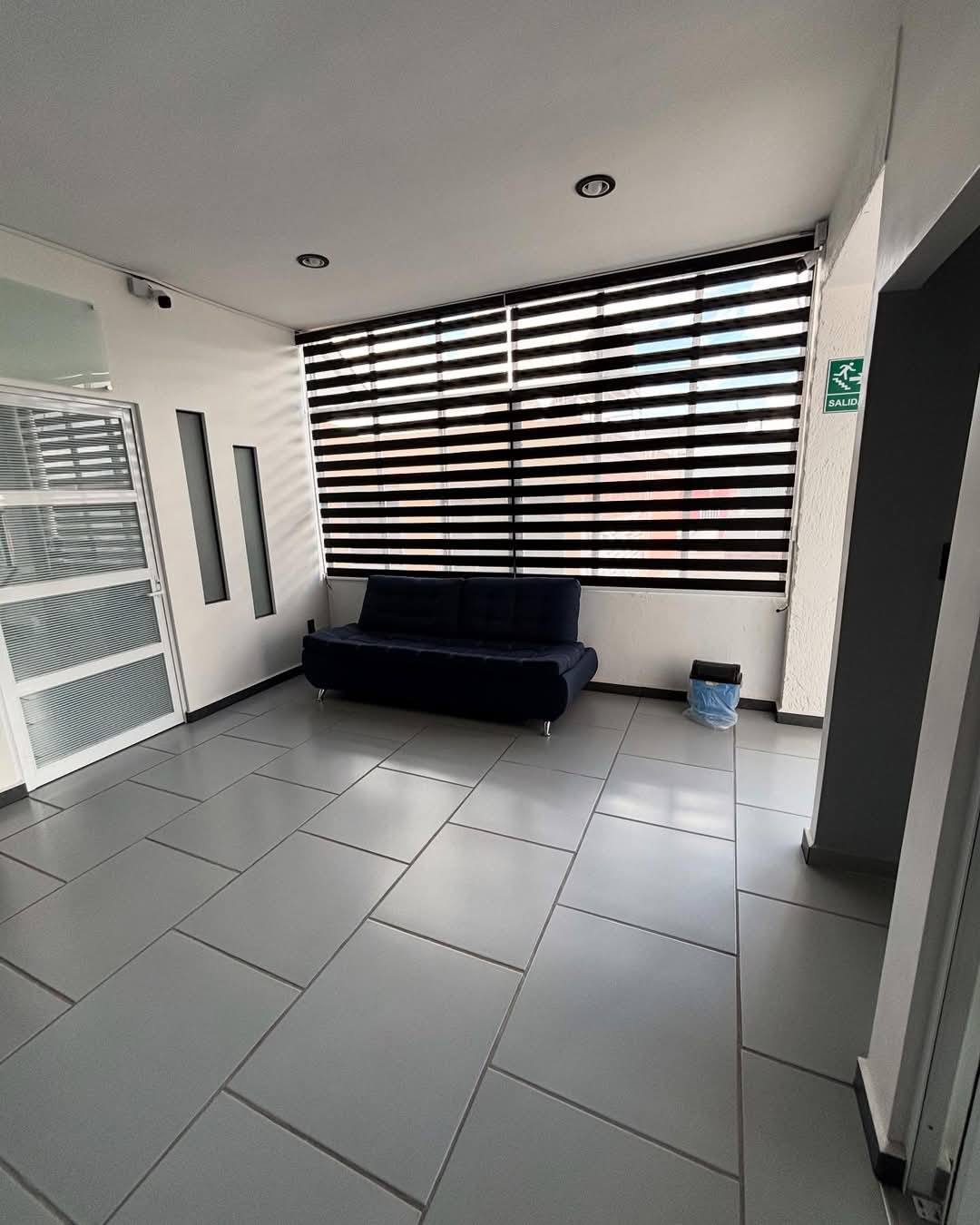 556JCTORH OFICINA Y/O CONSULTORIO EN RENTA, SOBRE HÉROE DE NACOZARI SUR, EN AGUASCALIENTES.