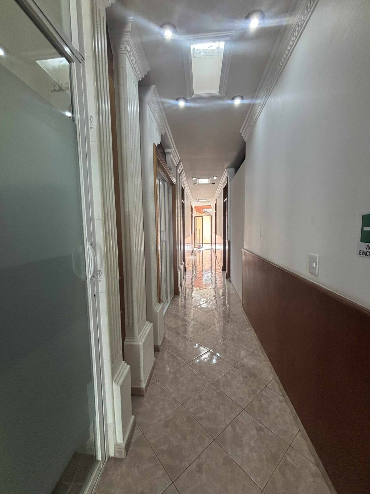 678JCTCCRN RENTA DE OFICINA/CONSULTORIO UBICADA A UNA CUADRA DEL BOULEVARD COLOSIO, EN EL NORTE DE AGUASCALIENTES.