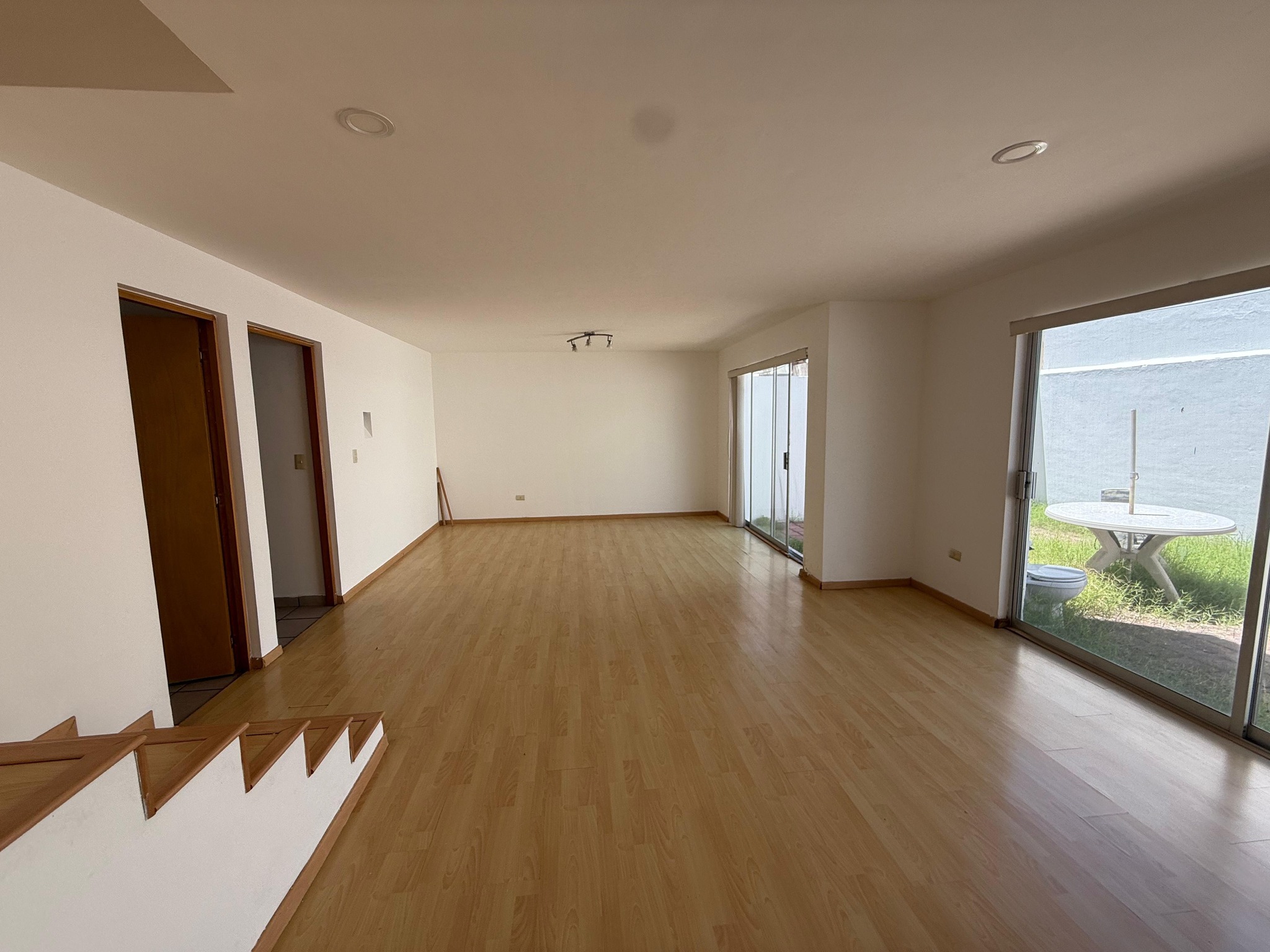 676JCTCRT CASA EN RENTA EN TROJES EN SAN CRISTÓBAL AL NORTE DE AGUASCALIENTES.