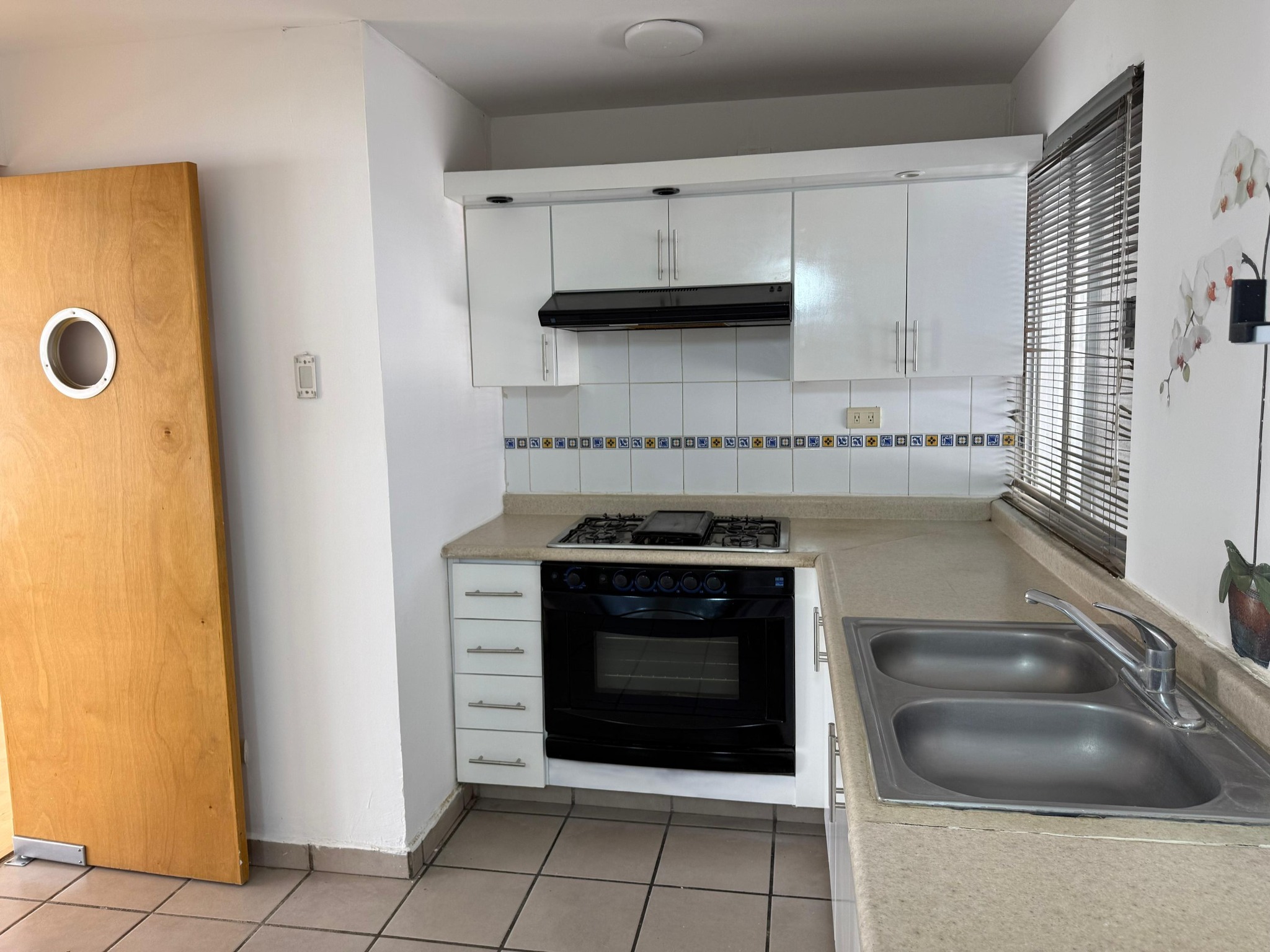 676JCTCRT CASA EN RENTA EN TROJES EN SAN CRISTÓBAL AL NORTE DE AGUASCALIENTES.