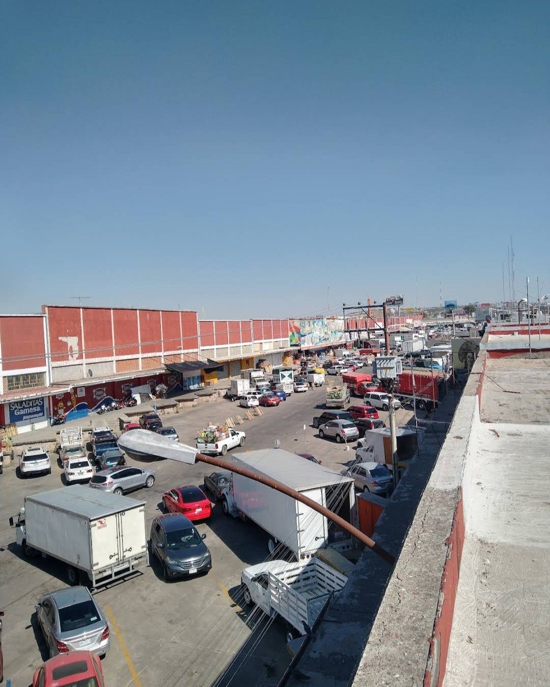 709BVA BODEGA EN VENTA EN EL CC AGROPECUARIO, AGUASCALIENTES.( BÁSICOS)