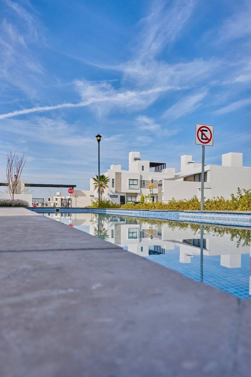 519JCTCVT NUEVO CONCEPTO AL SUR DE LA CIUDAD, CONOCE EL MODELO VERONA AMPLIADA CON AMPLIOS ESPACIOS Y DISFRUTA DE SU COMODIDAD EN RESIDENCIAL TOSCANA. 519JCTCVT NUEVO CONCEPTO AL SUR DE LA CIUDAD, CONOCE EL MODELO VERONA AMPLIADA CON AMPLIOS ESPACIOS Y DISFRUTA DE SU COMODIDAD EN RESIDENCIAL TOSCANA.