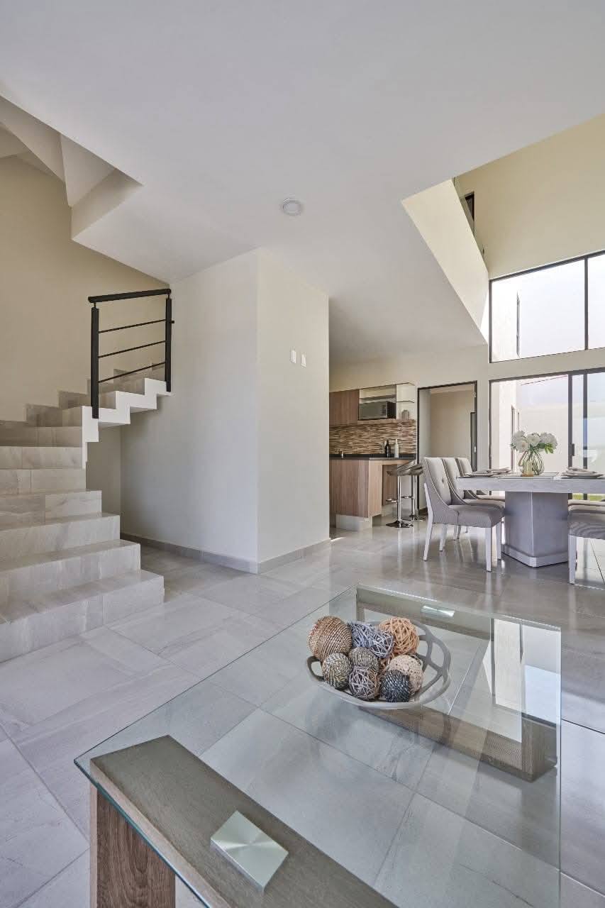 519JCTCVT NUEVO CONCEPTO AL SUR DE LA CIUDAD, CONOCE EL MODELO VERONA AMPLIADA CON AMPLIOS ESPACIOS Y DISFRUTA DE SU COMODIDAD EN RESIDENCIAL TOSCANA. 519JCTCVT NUEVO CONCEPTO AL SUR DE LA CIUDAD, CONOCE EL MODELO VERONA AMPLIADA CON AMPLIOS ESPACIOS Y DISFRUTA DE SU COMODIDAD EN RESIDENCIAL TOSCANA.