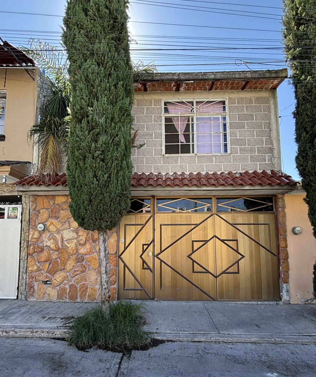 713 JCTCVL CASA EN VENTA EN LOMAS DE VISTA BELLA, AGUASCALIENTES.