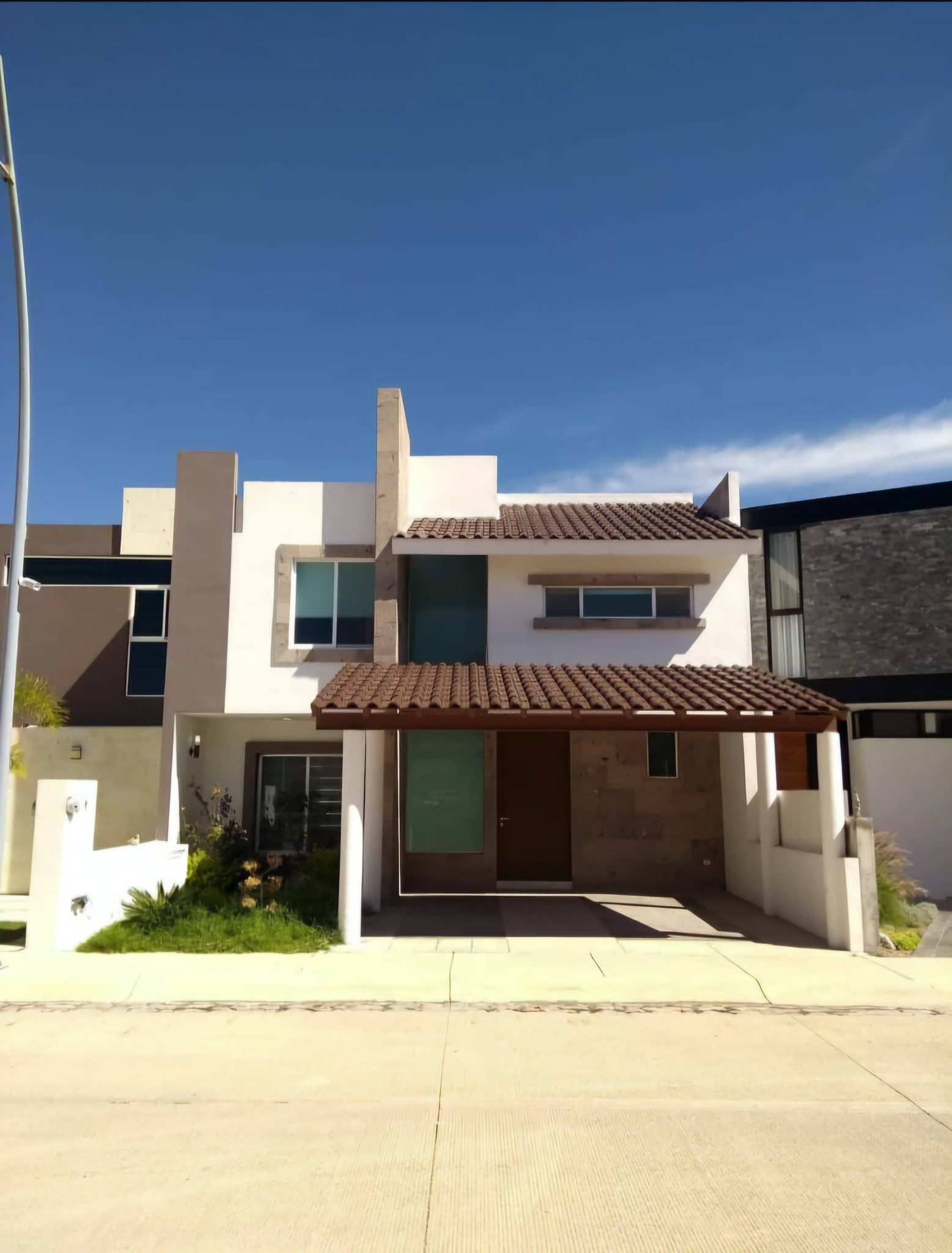 728JCTCRL CASA EN RENTA EN FRACCIONAMIENTO LORETTA 1, NORPONIENTE DE AGUASCALIENTES.