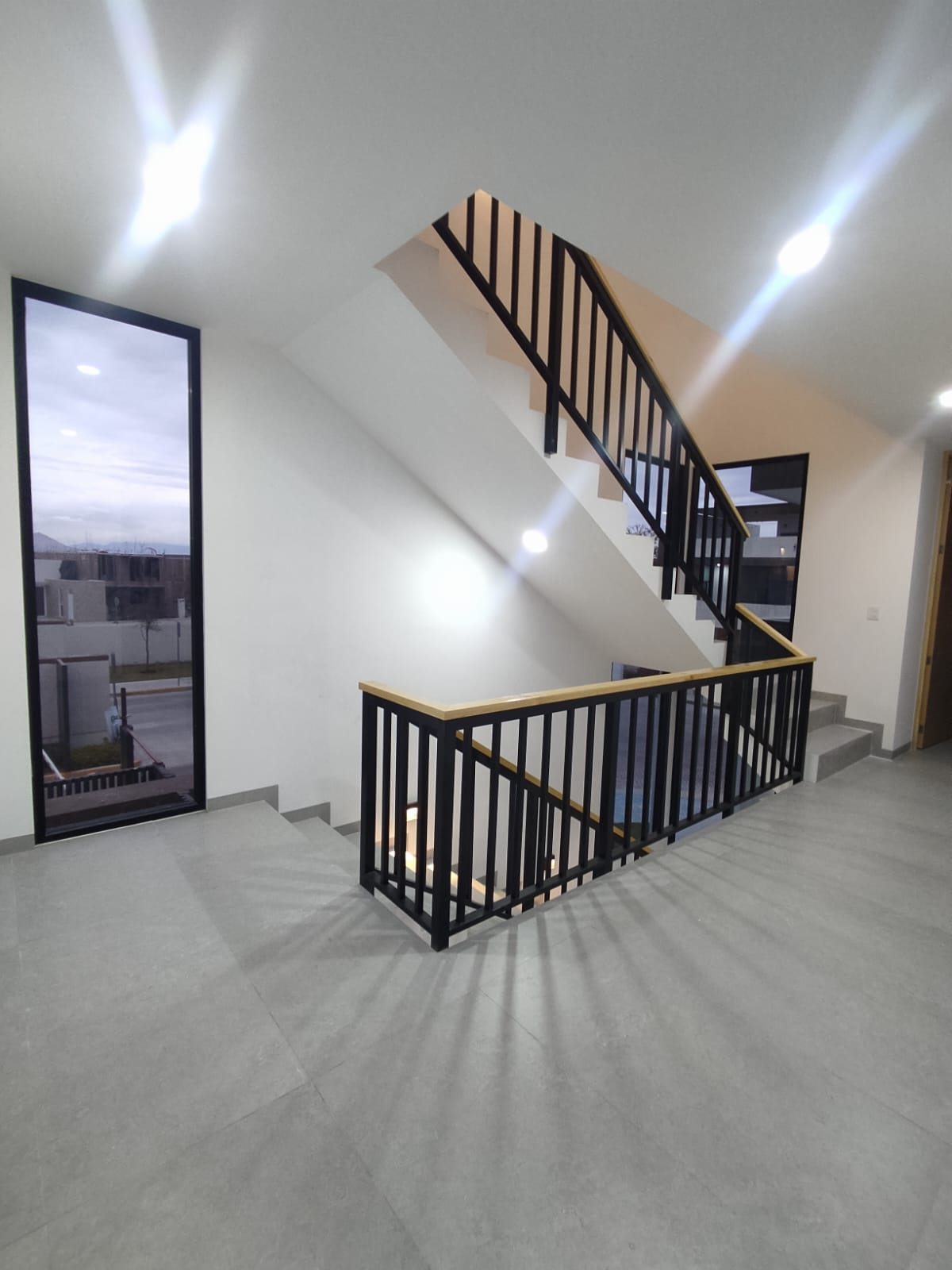 731JCTCVS LUJOSA CASA EN VENTA EN ZONA SANTA MÓNICA, AGUASCALIENTES.