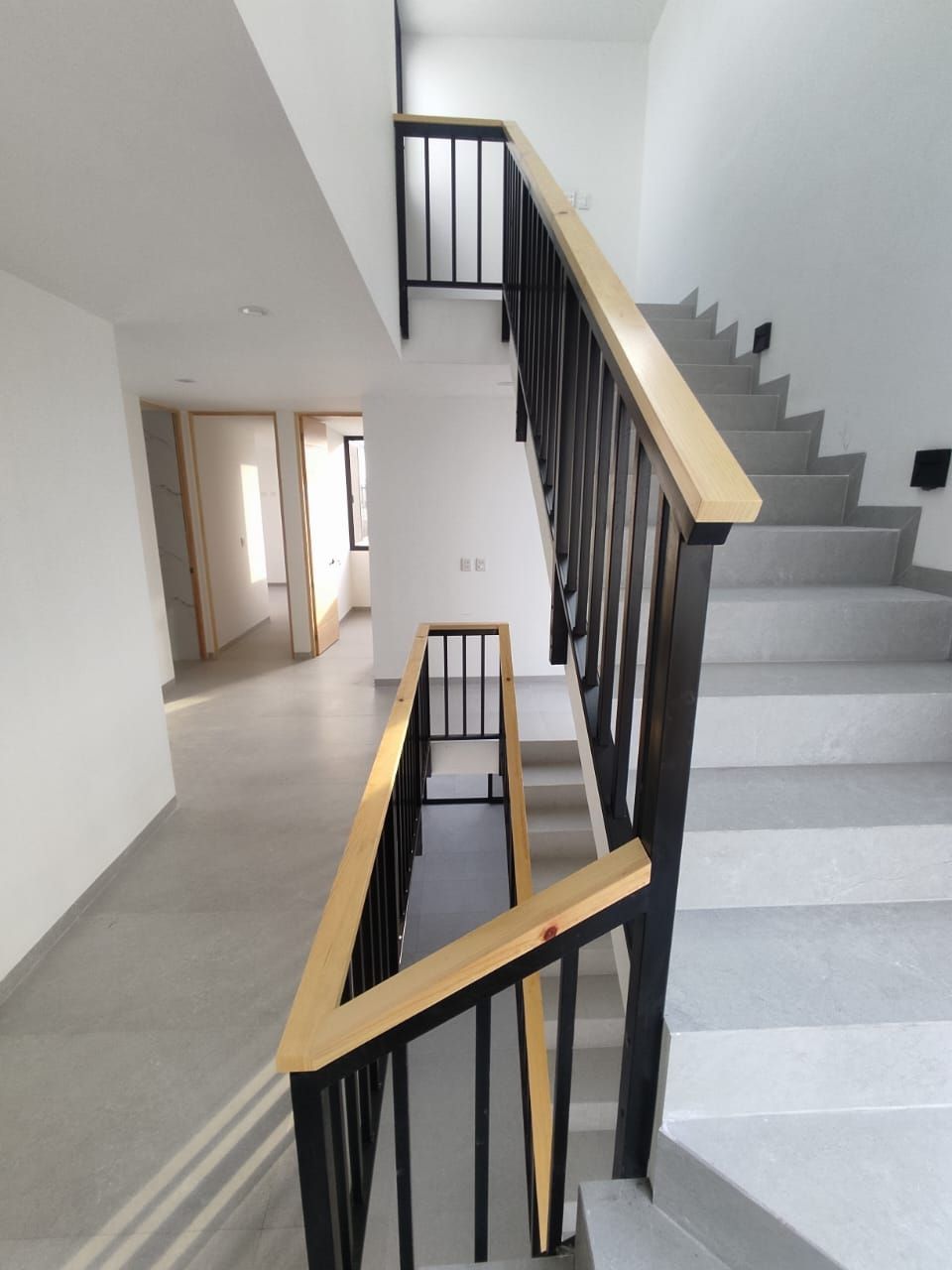 731JCTCVS LUJOSA CASA EN VENTA EN ZONA SANTA MÓNICA, AGUASCALIENTES.