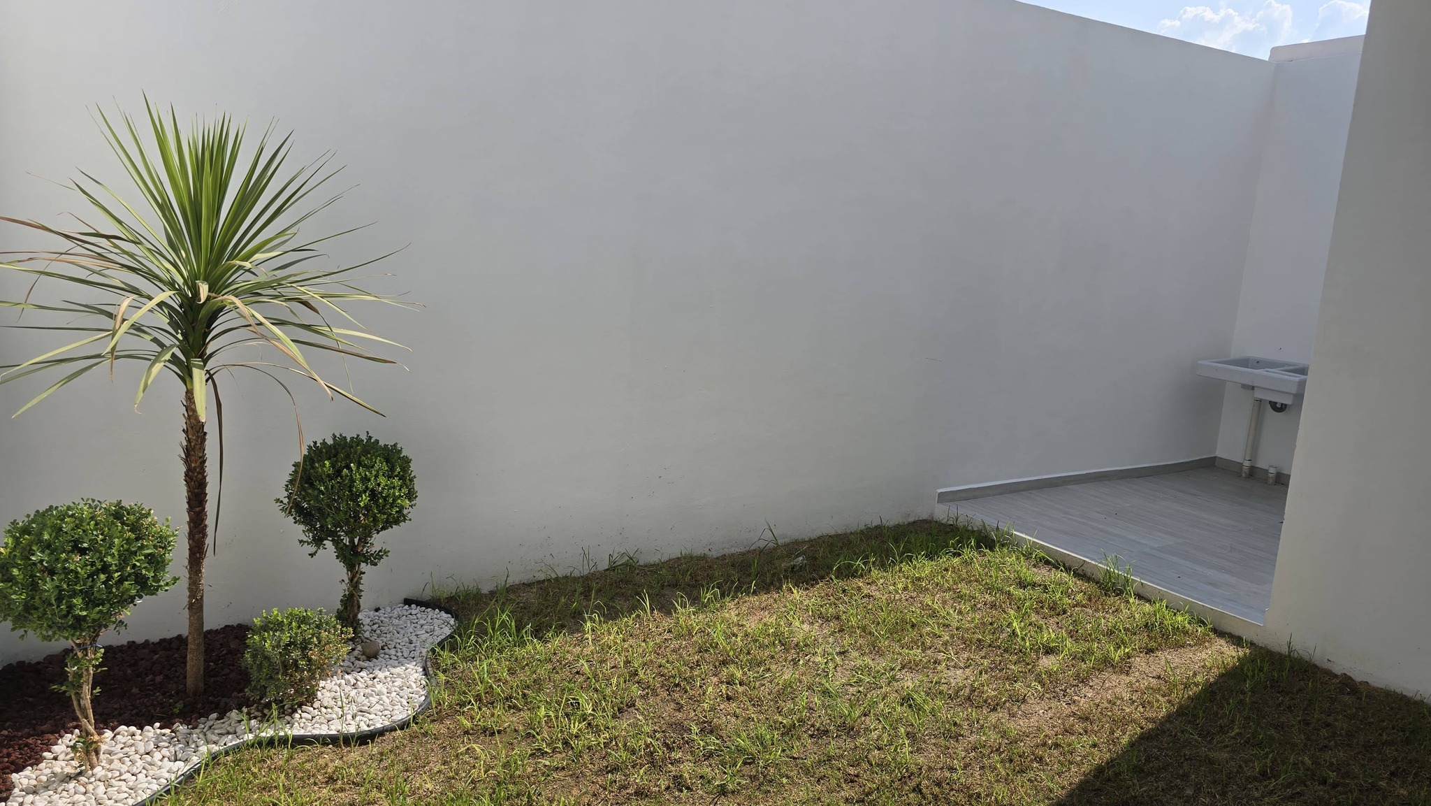 732JCTCVC VIVE CON ESTILO Y COMODIDAD EN CEIBA RESIDENCIAL CON ESTA CASA EN VENTA AL PONIENTE DE AGUASCALIENTES.