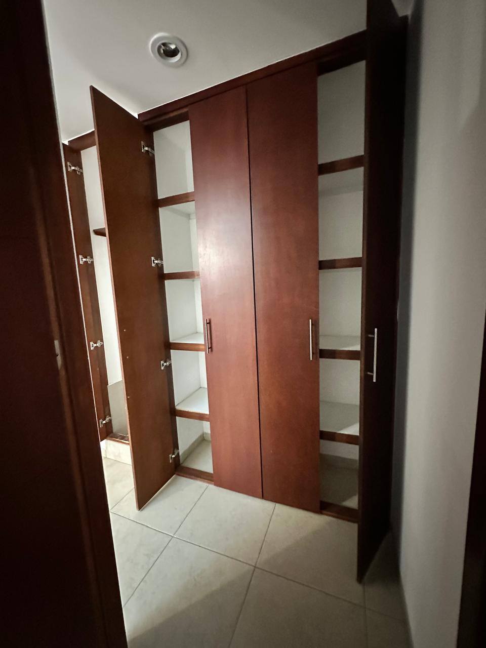 741JCTCRL CASA EN RENTA EN RESIDENCIAL LAS PLAZAS, AL NORTE DE AGUASCALIENTES.