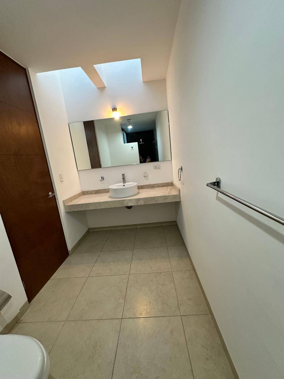 741JCTCRL CASA EN RENTA EN RESIDENCIAL LAS PLAZAS, AL NORTE DE AGUASCALIENTES.