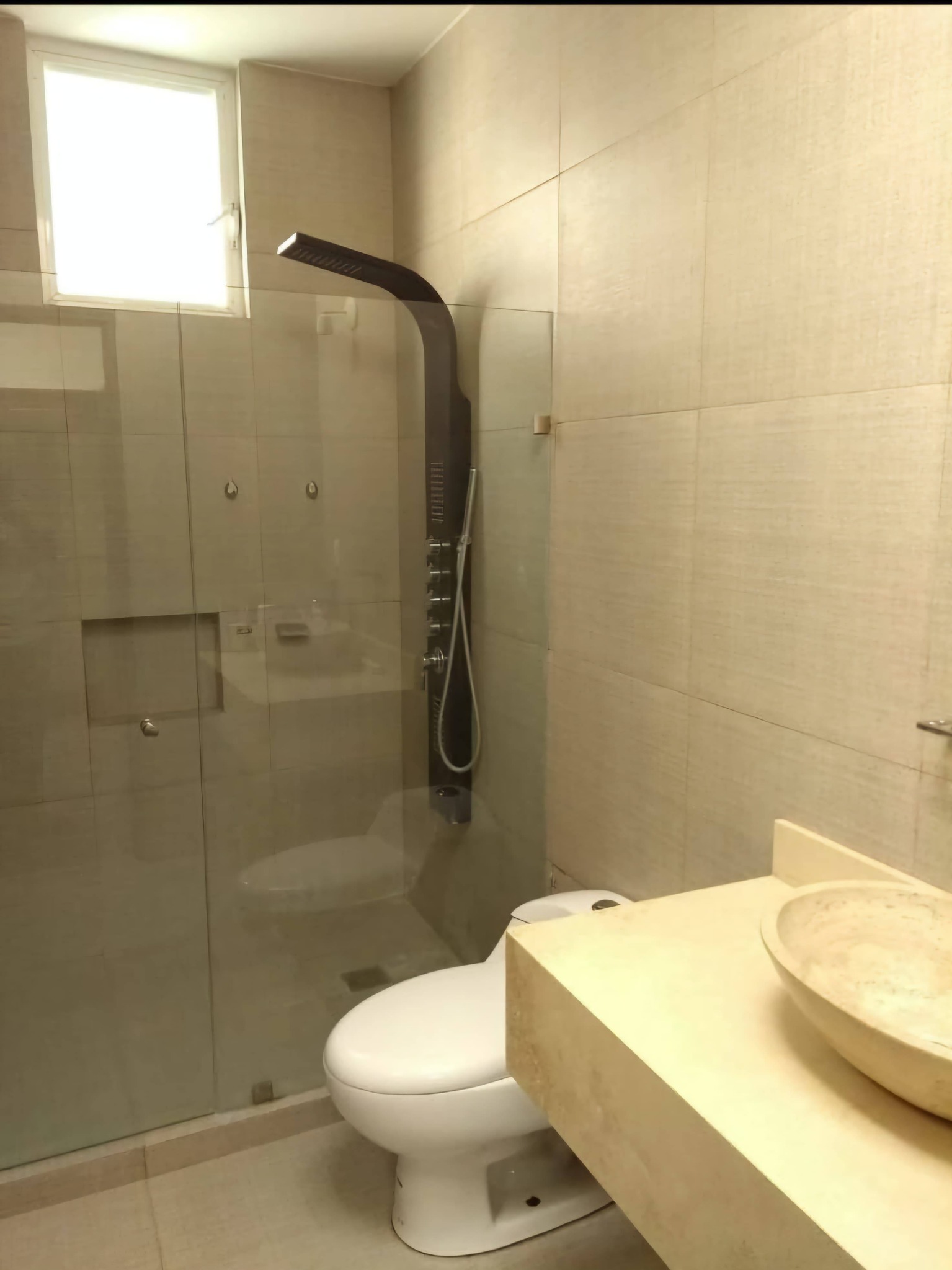 728JCTCRL CASA EN RENTA EN FRACCIONAMIENTO LORETTA 1, NORPONIENTE DE AGUASCALIENTES.