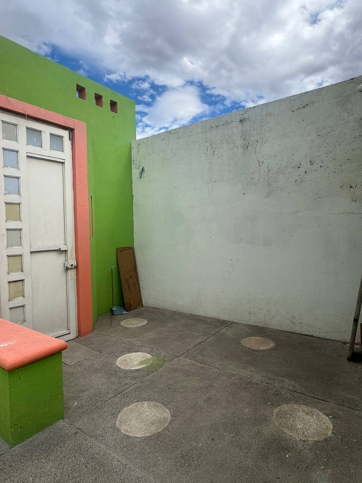 704JCTCVV CASA EN VENTA EN VILLAS DE NUESTRA SEÑORA DE LA ASUNCION, SECTOR ESTACIÓN, AGUASCALIENTES.