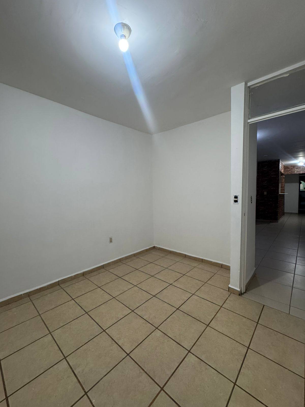 704JCTCVV CASA EN VENTA EN VILLAS DE NUESTRA SEÑORA DE LA ASUNCION, SECTOR ESTACIÓN, AGUASCALIENTES.
