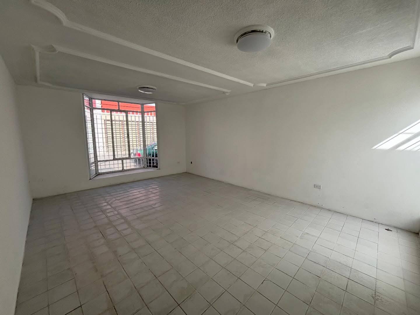742JCTCVD HERMOSA CASA EN VENTA DE UNA PLANTA EN EL DORADO, AGUASCALIENTES.