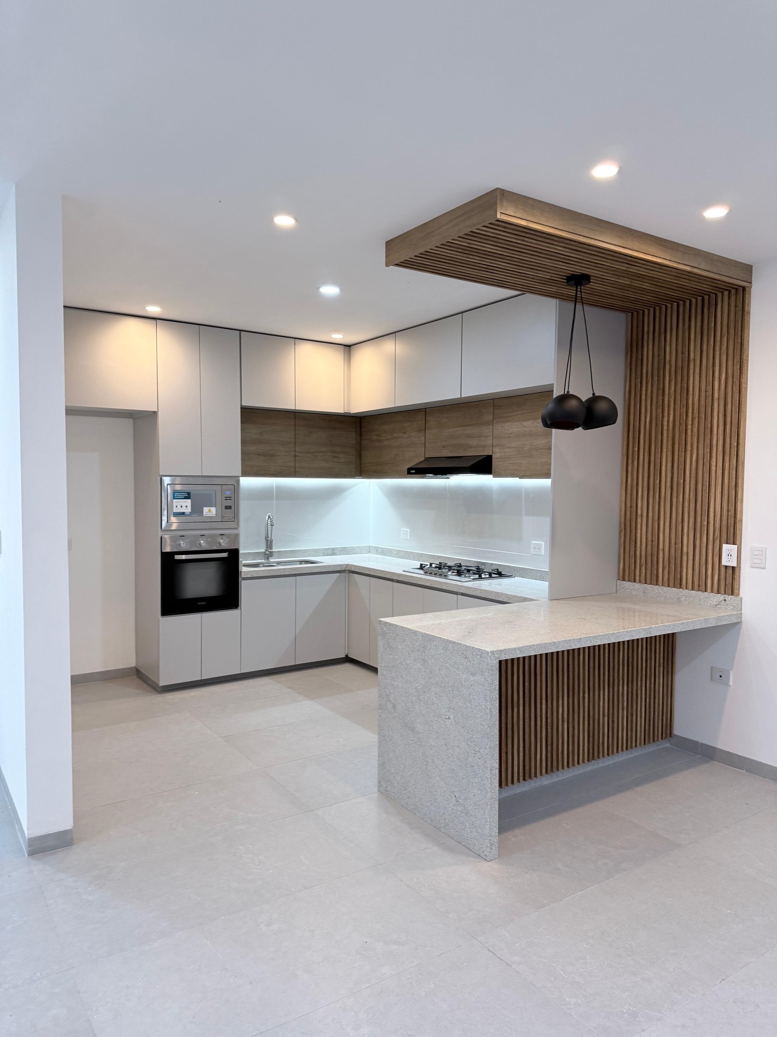 731JCTCVS LUJOSA CASA EN VENTA EN ZONA SANTA MÓNICA, AGUASCALIENTES.