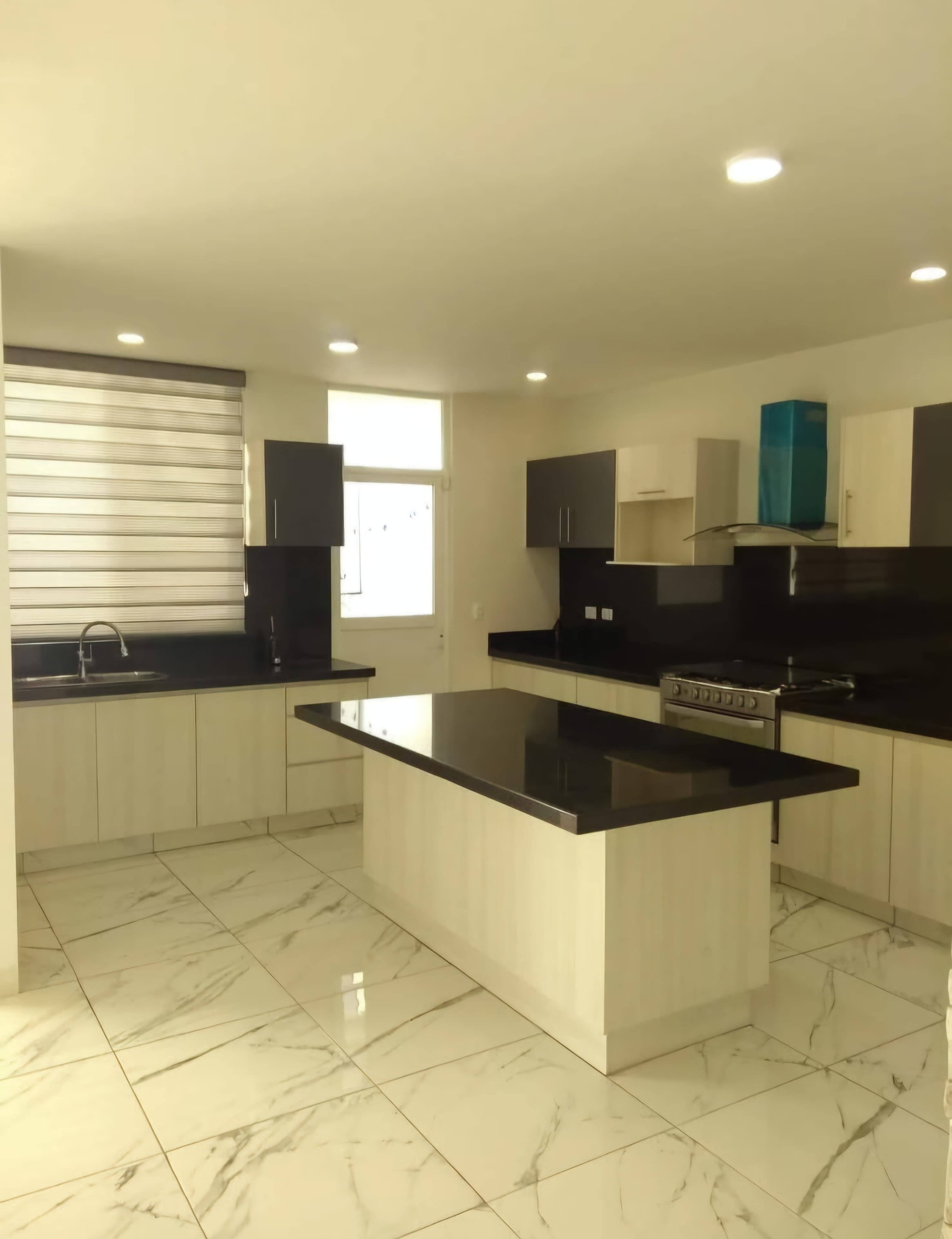 728JCTCRL CASA EN RENTA EN FRACCIONAMIENTO LORETTA 1, NORPONIENTE DE AGUASCALIENTES.