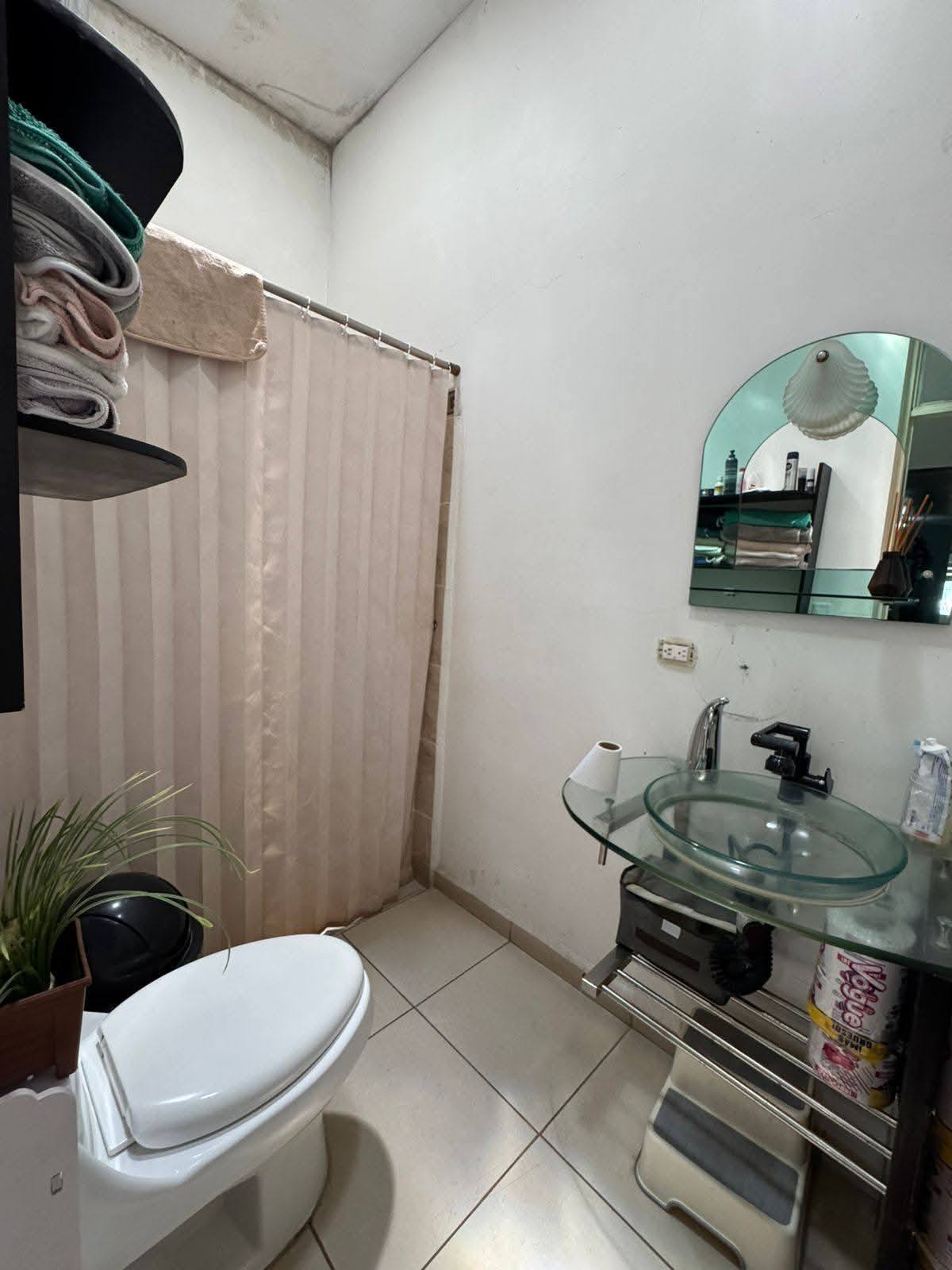 704JCTCVV CASA EN VENTA EN VILLAS DE NUESTRA SEÑORA DE LA ASUNCION, SECTOR ESTACIÓN, AGUASCALIENTES.