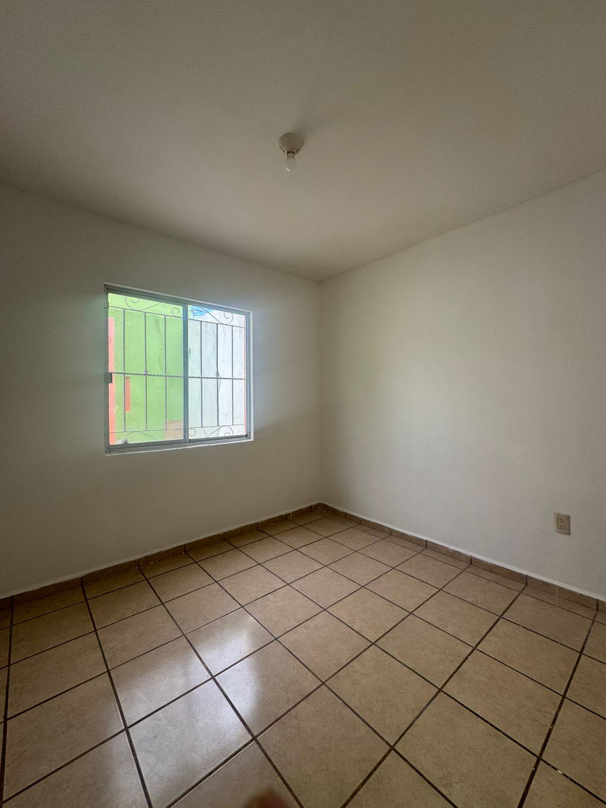 704JCTCVV CASA EN VENTA EN VILLAS DE NUESTRA SEÑORA DE LA ASUNCION, SECTOR ESTACIÓN, AGUASCALIENTES.