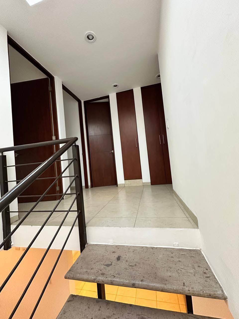 741JCTCRL CASA EN RENTA EN RESIDENCIAL LAS PLAZAS, AL NORTE DE AGUASCALIENTES.