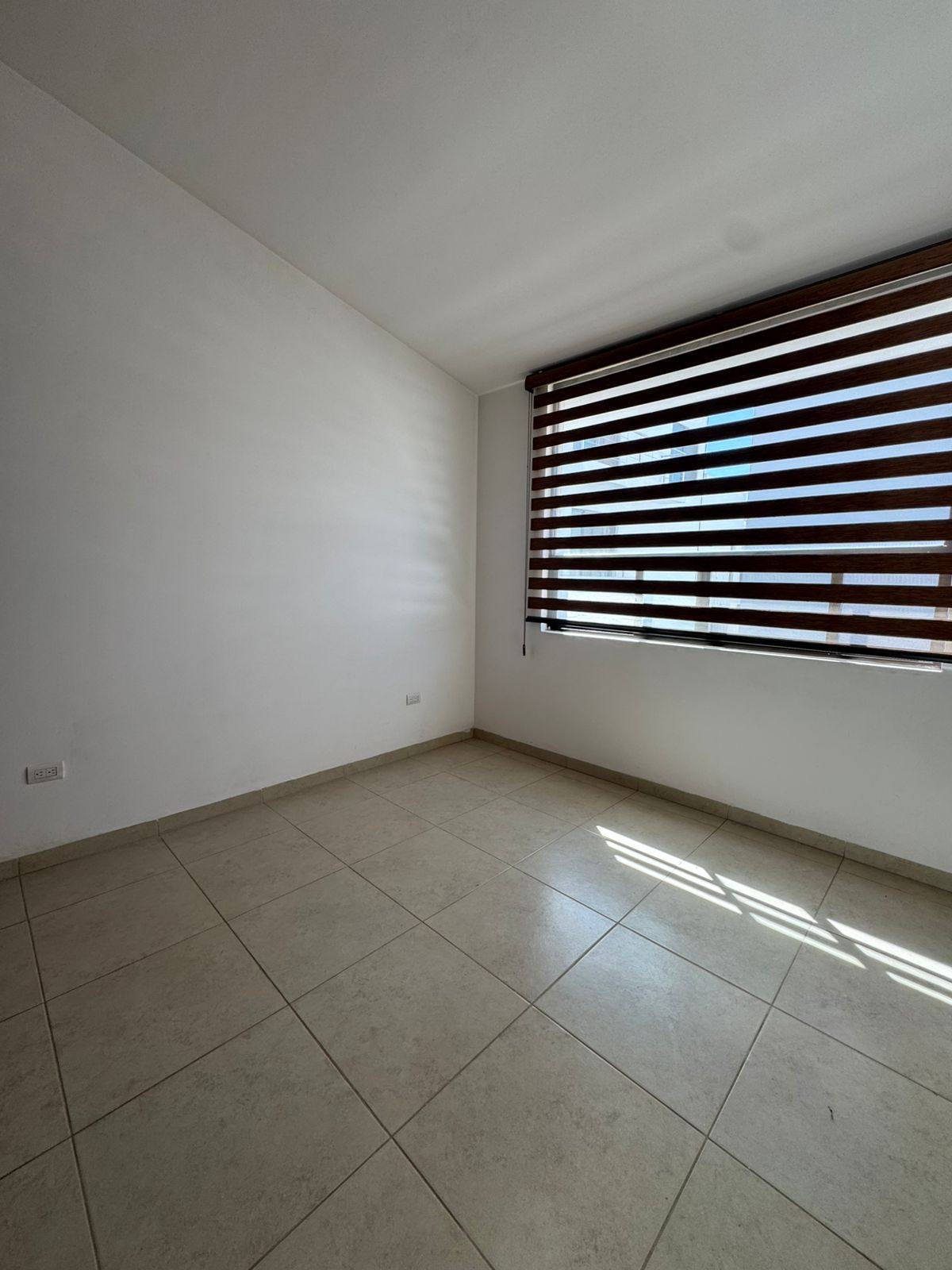 741JCTCRL CASA EN RENTA EN RESIDENCIAL LAS PLAZAS, AL NORTE DE AGUASCALIENTES.