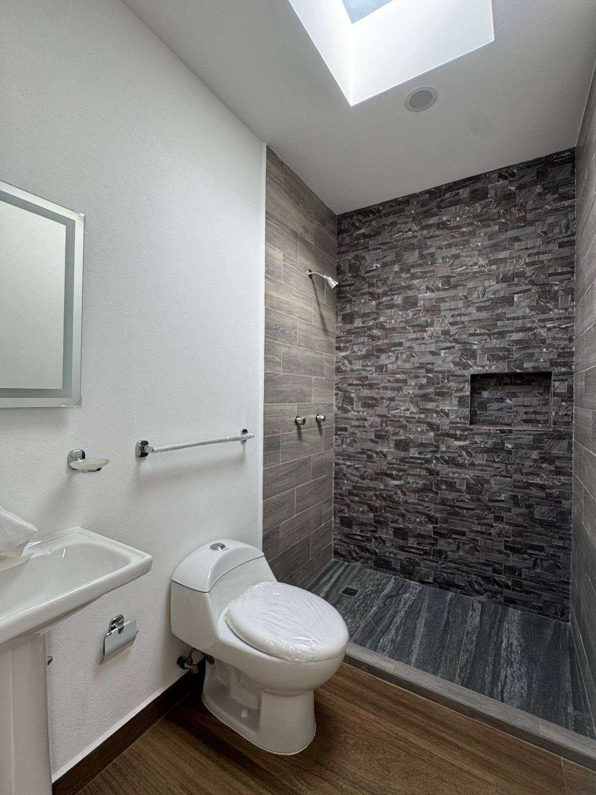 751JCTCVN CASA EN VENTA EN LOS NARANJOS, AL NORTE DE LA CIUDAD DE AGUASCALIENTES.