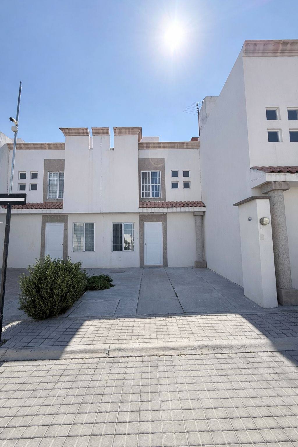 754JCTCVS CASA EN VENTA EN SAN GERARDO RESIDENCIAL, AGUASCALIENTES.