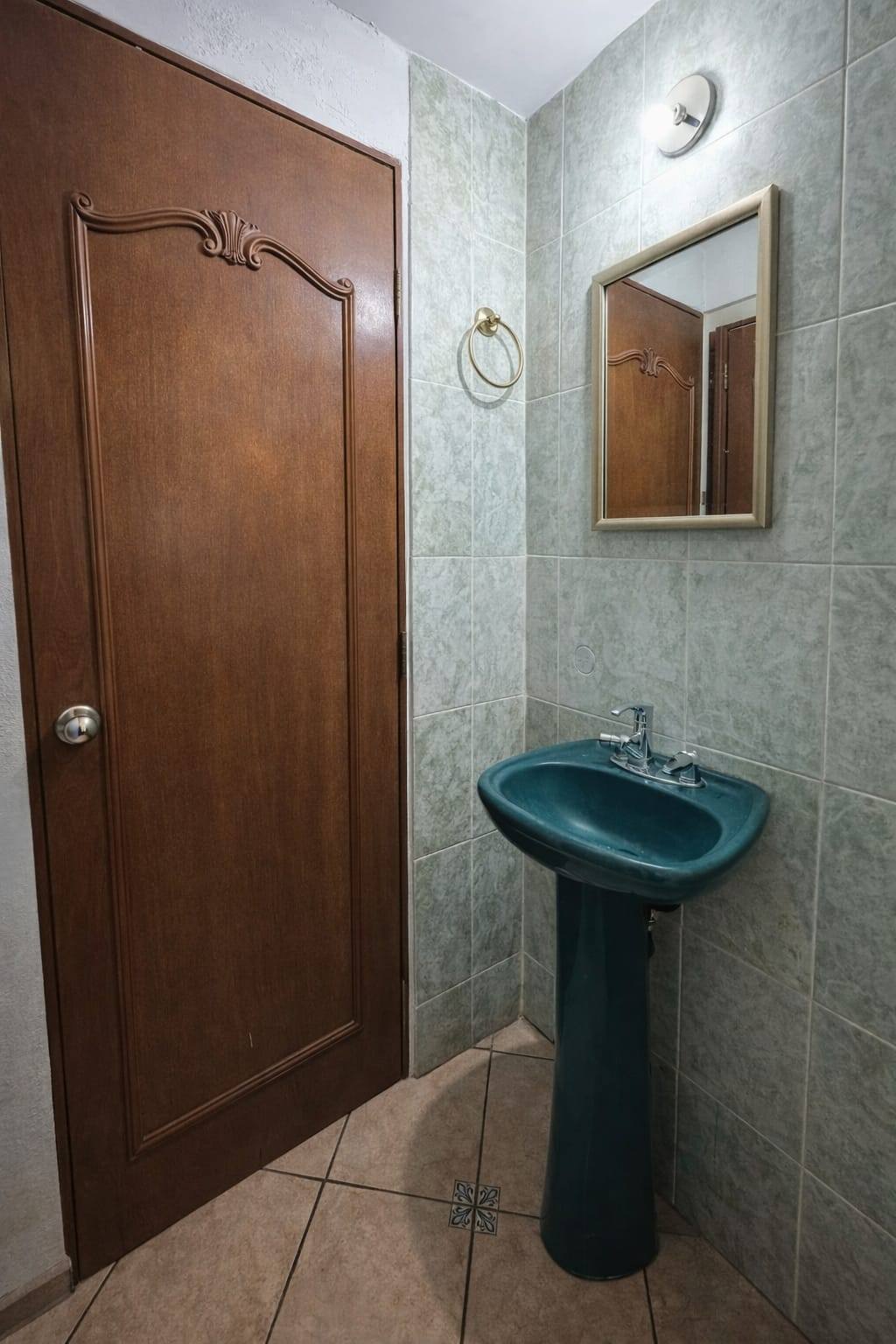 758JCTCVC CASA EN VENTA UBICADA SOBRE AVENIDA CONSTITUCIÓN, AGUASCALIENTES.
