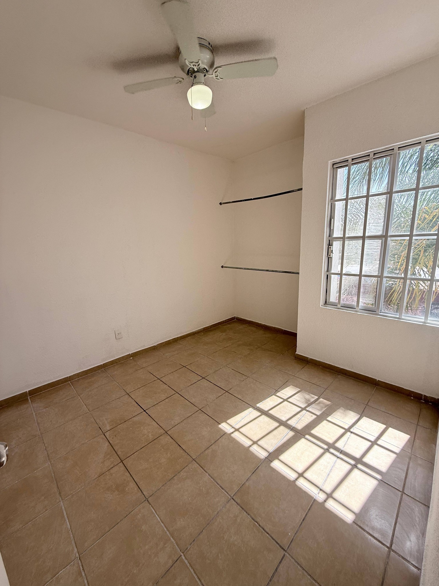754JCTCVS CASA EN VENTA EN SAN GERARDO RESIDENCIAL, AGUASCALIENTES.
