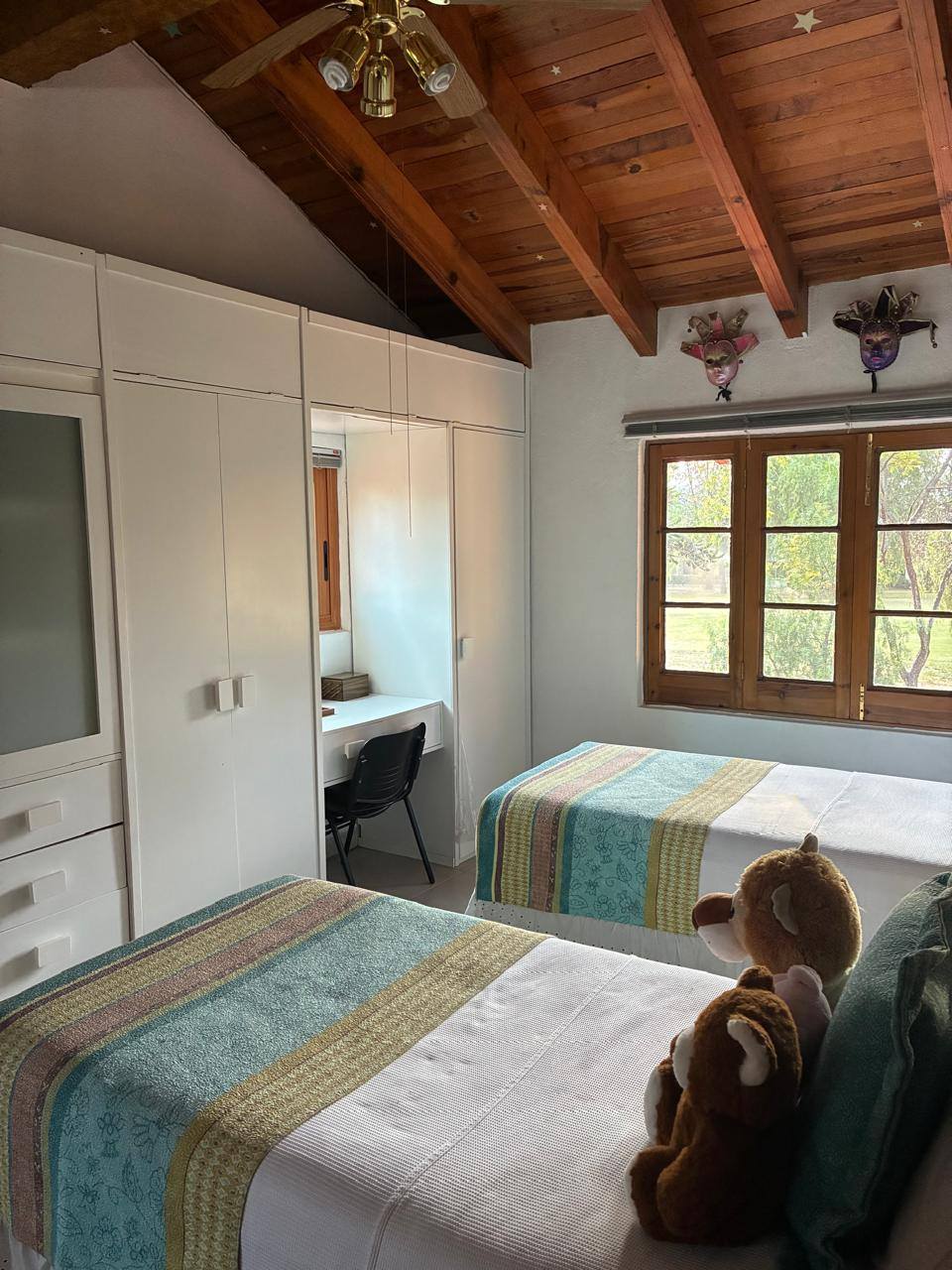 765JCTCRP CASA EN RENTA SEMI AMUEBLADA EN PULGAS PANDAS SUR.