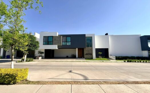 Residencia en renta en Tahona residencial