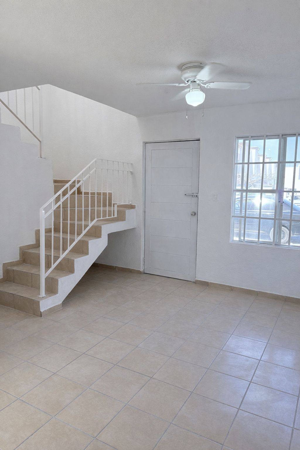 754JCTCVS CASA EN VENTA EN SAN GERARDO RESIDENCIAL, AGUASCALIENTES.