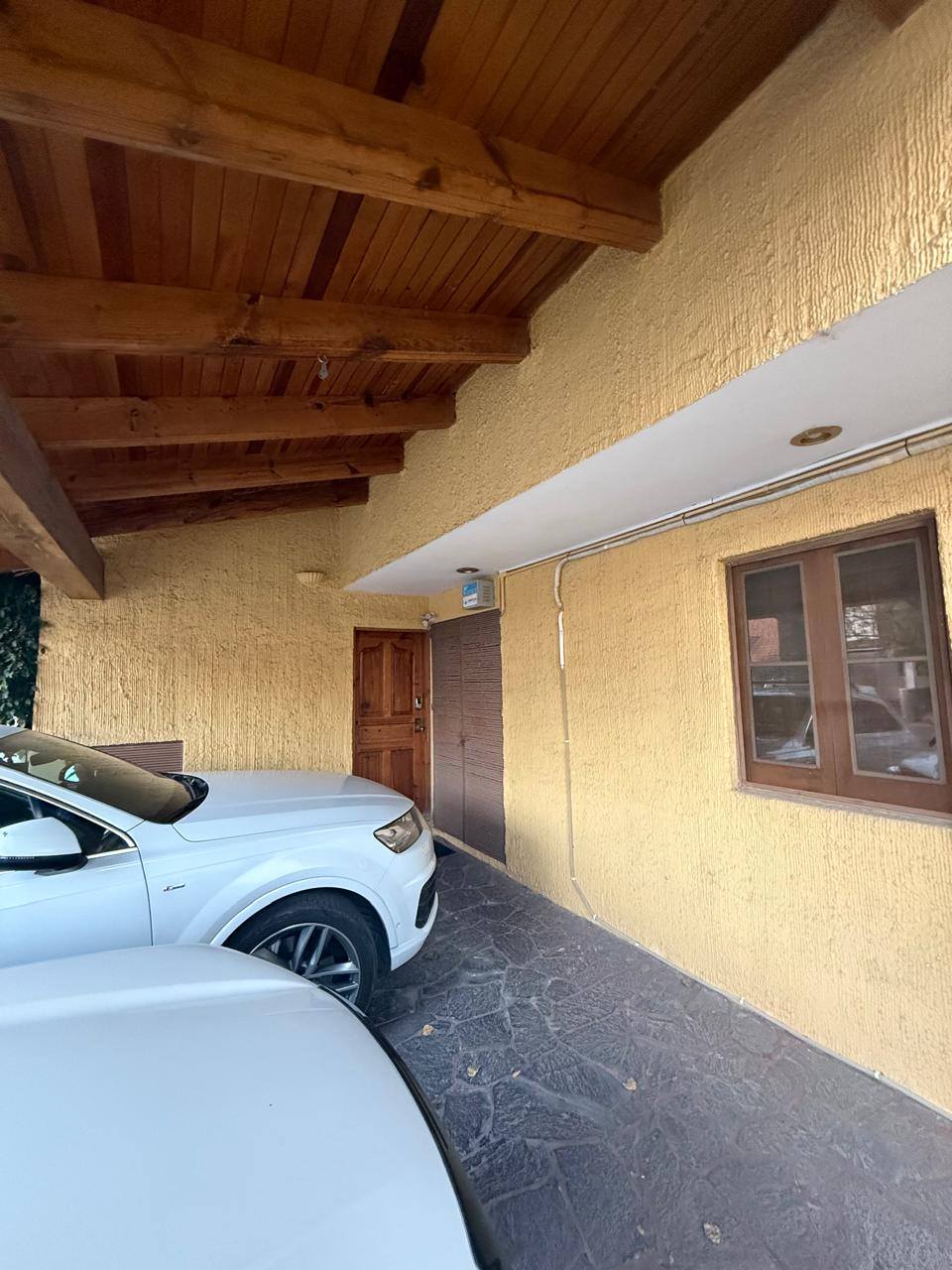 765JCTCRP CASA EN RENTA SEMI AMUEBLADA EN PULGAS PANDAS SUR.