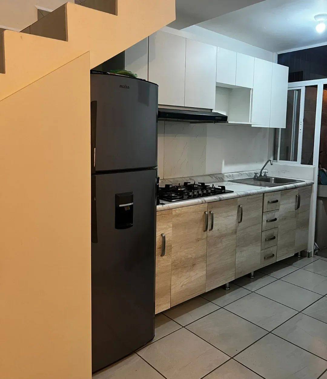 756JCTCRC CASA AMUEBLADA EN RENTA EN COLINAS DE SAN PATRICIO, AGUASCALIENTES.