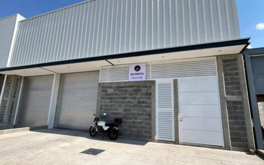 793 Bodega en renta en Cobalto norte, Aguascalientes.