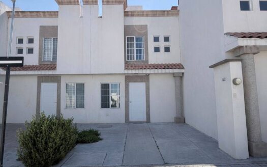 7524 Casa en venta en San Gerardo Residencial, Aguascalientes.