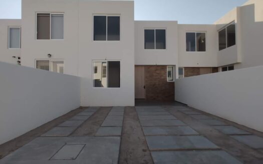 388 Casa en venta en Zarzales Residencial, Jesús María Aguascalientes.