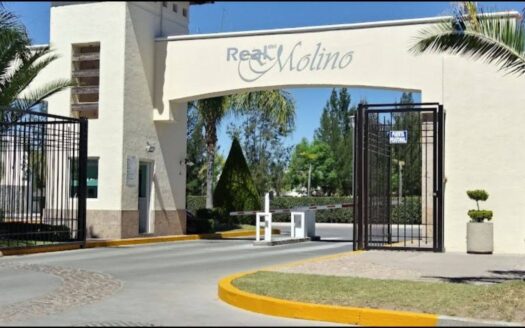 738 Terreno en venta en Real del molino, Aguascalientes.