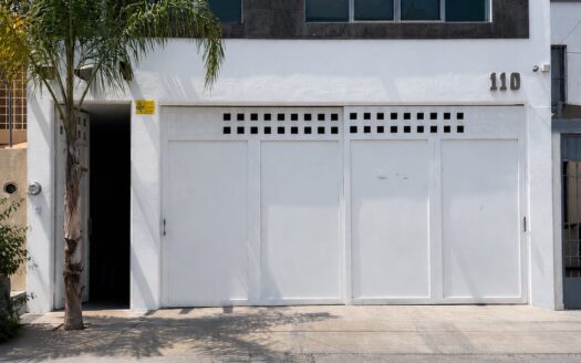859  CASA EN RENTA EN VILLA JARDIN