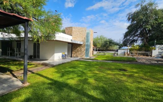 CASA EN EDEN LOS SABINOS