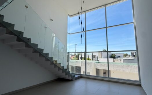 DEPARTAMENTO SIN AMUEBLAR EN MISIÓN CAMPANARIO