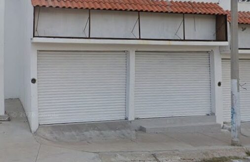 LOCAL COMERCIAL EN VENTA SOBRE AV GARZA SADA