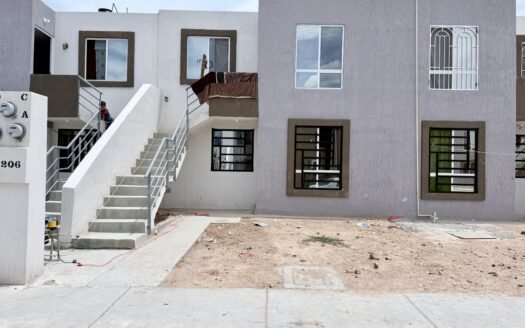 DEPARTAMENTO EN PLANTA BAJA EN RENTA EN PASEOS DEL SUR