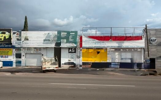 LOTE COMERCIAL EN VENTA AV. DE LA CONVENCIÓN NORTE