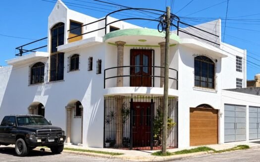 CASA EN VENTA EN VISTA DEL SOL I